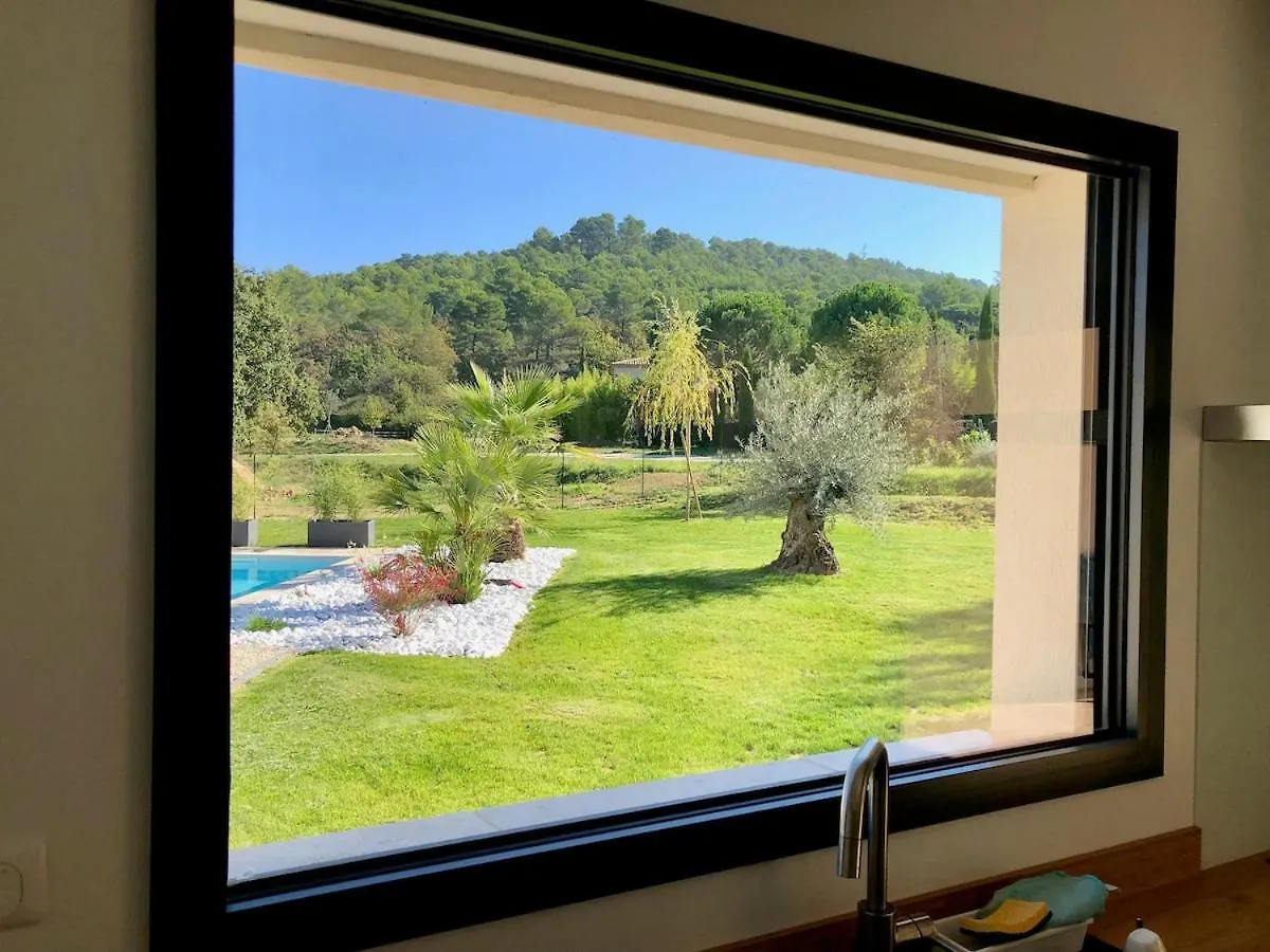 Villa Les Vignes D Antan Le Puy-Sainte-Reparade 0*,  France